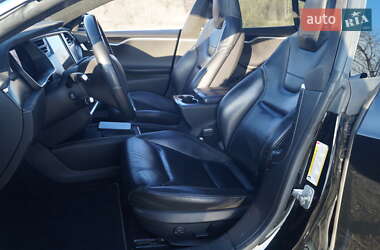 Ліфтбек Tesla Model S 2014 в 