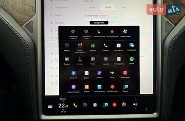 Лифтбек Tesla Model S 2020 в 