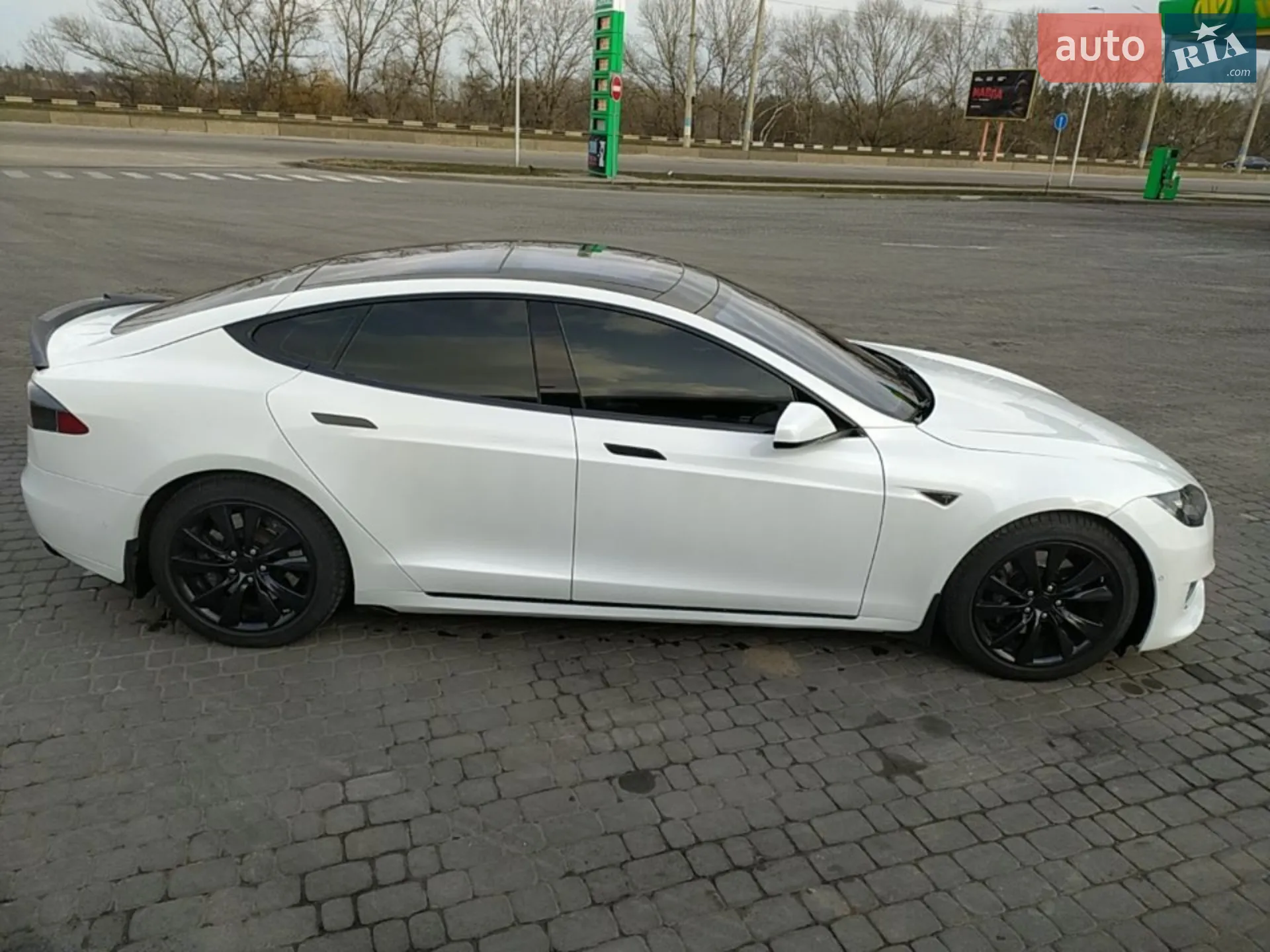2016 Tesla Model S - мініатюра 12