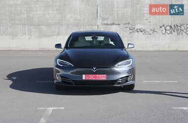 Ліфтбек Tesla Model S 2020 в Львові