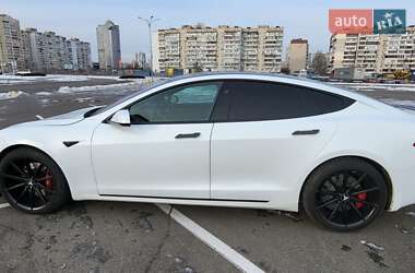 Ліфтбек Tesla Model S 2018 в Києві