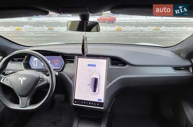 Лифтбек Tesla Model S 2018 в 