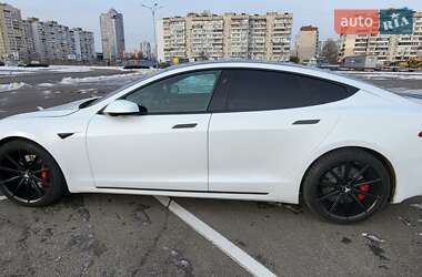 Лифтбек Tesla Model S 2018 в 