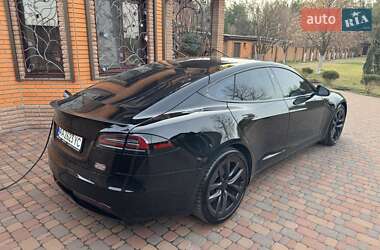 Лифтбек Tesla Model S 2021 в 