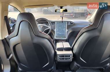 Ліфтбек Tesla Model S 2013 в 