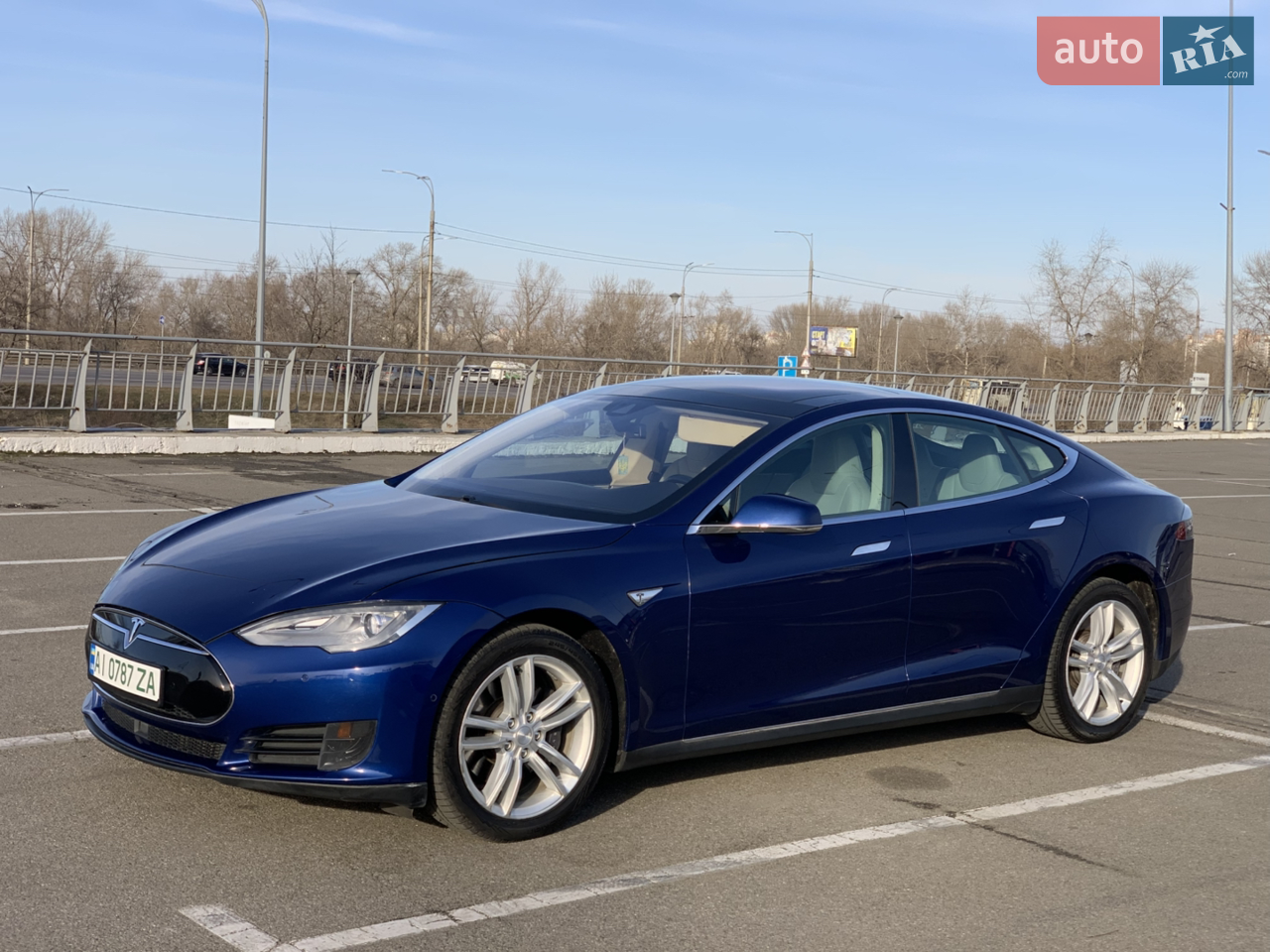 2014 Tesla Model S - мініатюра 10