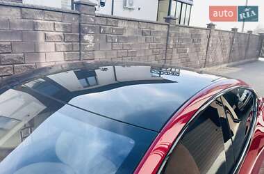 Лифтбек Tesla Model S 2021 в 