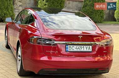 Лифтбек Tesla Model S 2017 в 