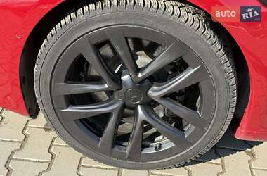 Лифтбек Tesla Model S 2021 в 