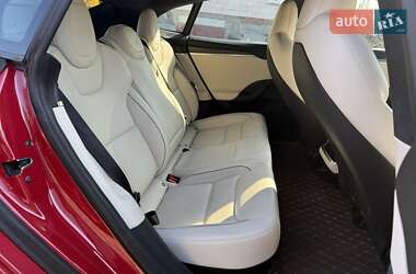 Лифтбек Tesla Model S 2021 в 
