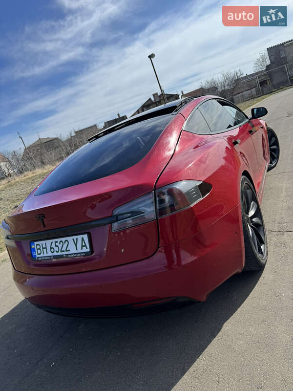 Лифтбек Tesla Model S 2018 в Одессе