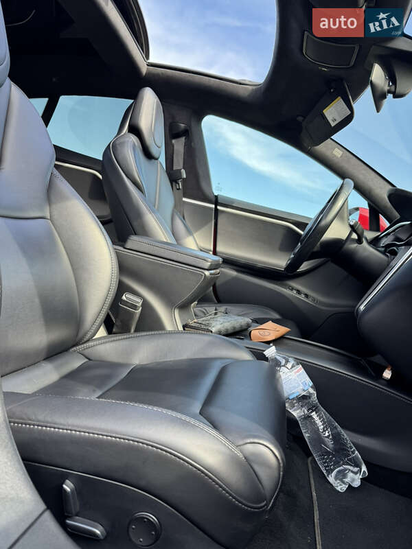 Лифтбек Tesla Model S 2018 в Одессе