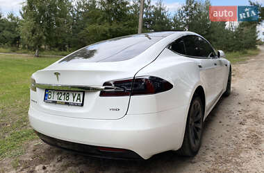 Лифтбек Tesla Model S 2018 в Полтаве