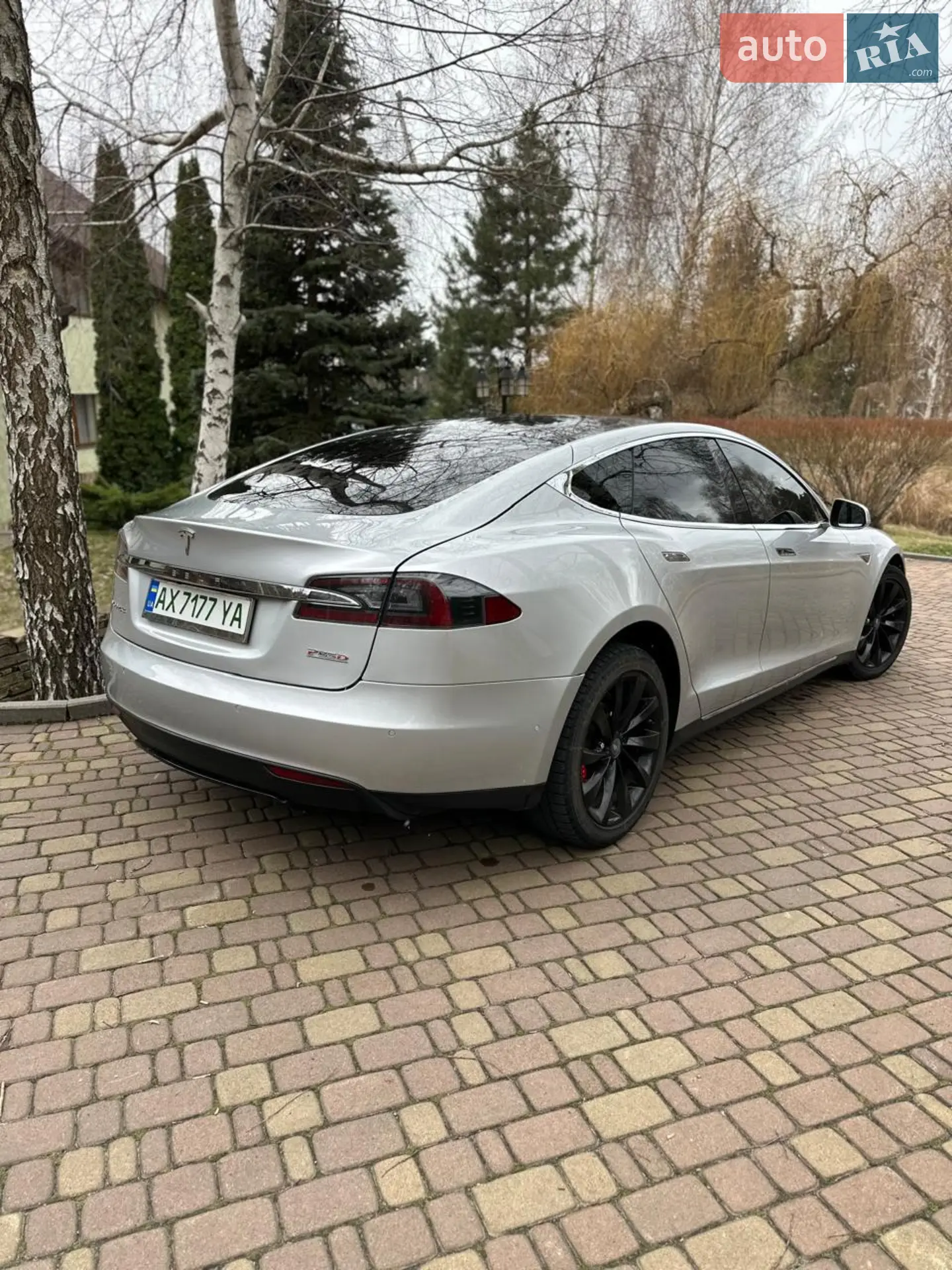 2015 Tesla Model S - мініатюра 5