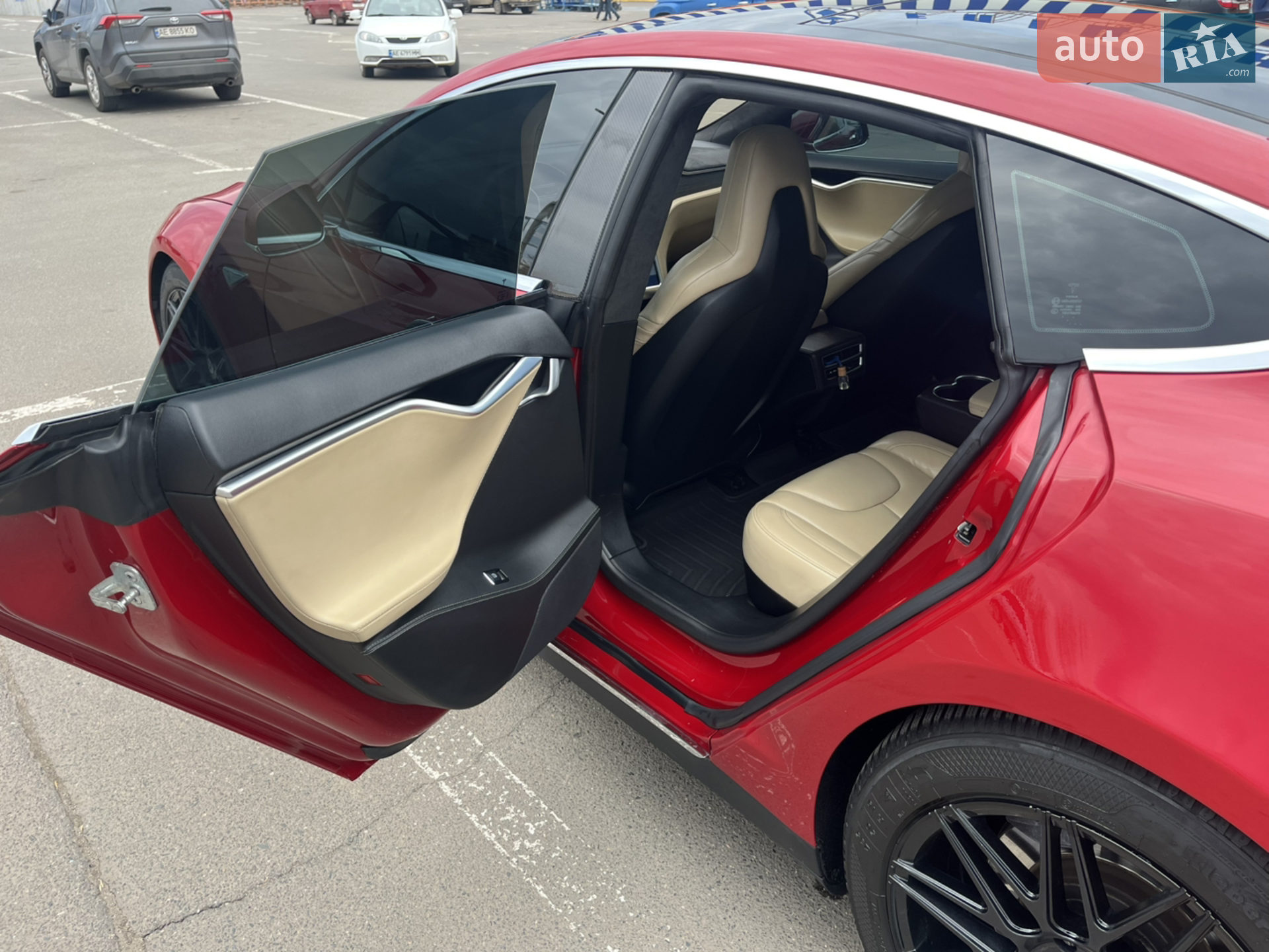 2015 Tesla Model S - мініатюра 16