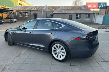 Лифтбек Tesla Model S 2018 в 