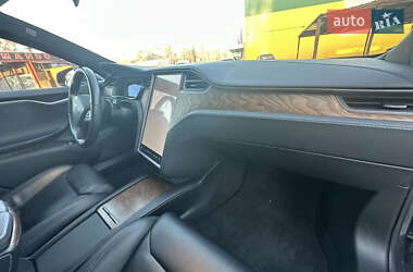 Лифтбек Tesla Model S 2018 в 