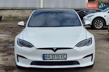 Ліфтбек Tesla Model S 2022 в 