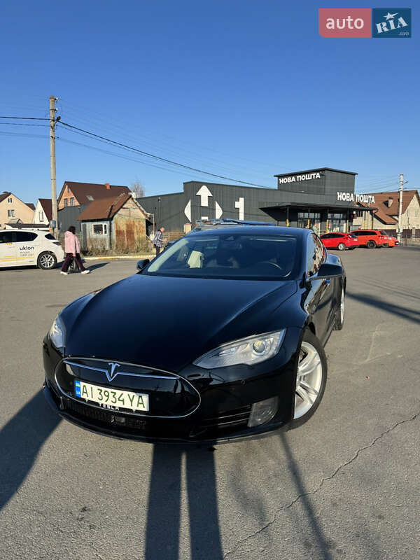 Tesla Model S 2015 Tesla Model S 2015