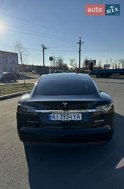Лифтбек Tesla Model S 2015 в 