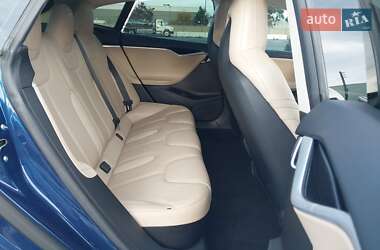 Ліфтбек Tesla Model S 2016 в 