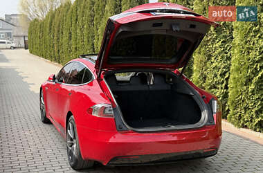 Лифтбек Tesla Model S 2016 в 