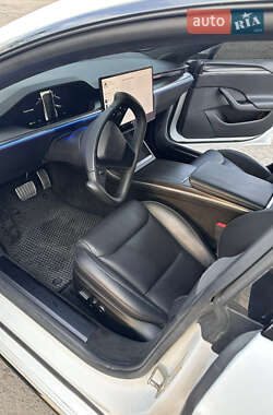 Лифтбек Tesla Model S 2021 в 