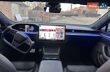 Лифтбек Tesla Model S 2021 в 