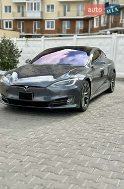 Лифтбек Tesla Model S 2017 в Одессе
