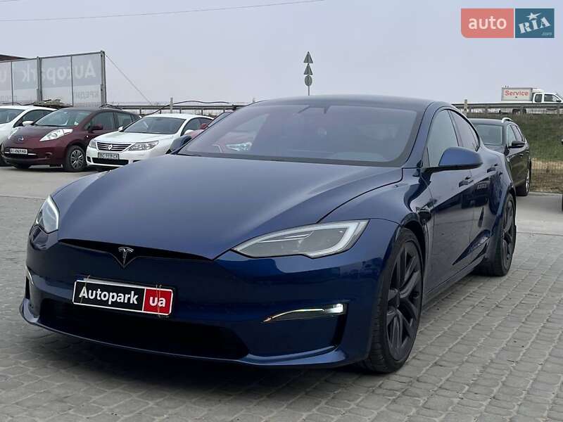 Лифтбек Tesla Model S 2021 в 
