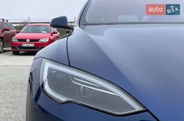 Лифтбек Tesla Model S 2021 в 