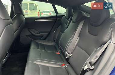 Лифтбек Tesla Model S 2021 в 