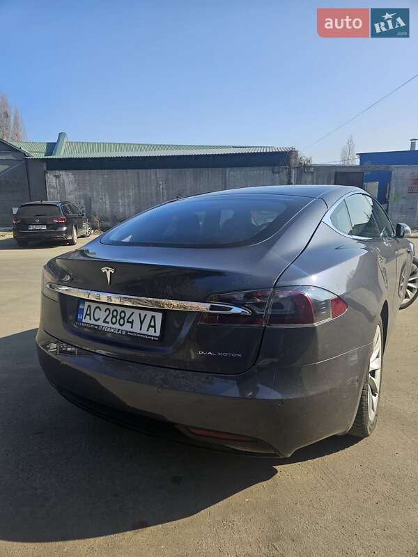 Ліфтбек Tesla Model S 2020 в Києві