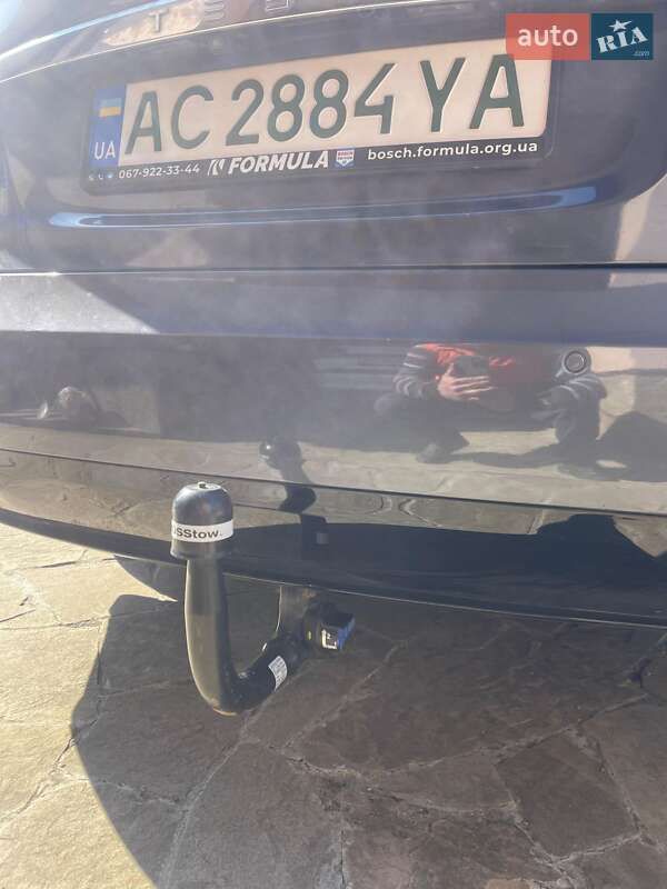 Ліфтбек Tesla Model S 2020 в Києві