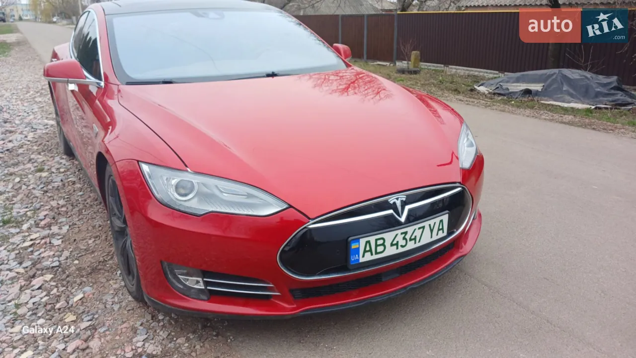 2015 Tesla Model S - мініатюра 15