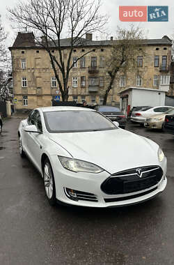 Ліфтбек Tesla Model S 2013 в 