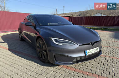 Лифтбек Tesla Model S 2021 в Тячеве
