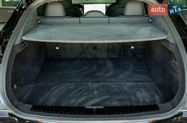 Ліфтбек Tesla Model S 2021 в 
