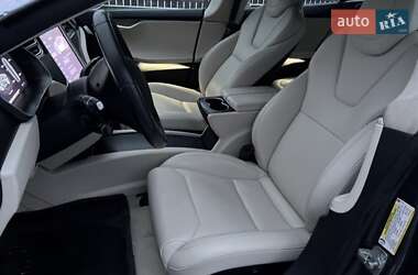 Лифтбек Tesla Model S 2018 в 