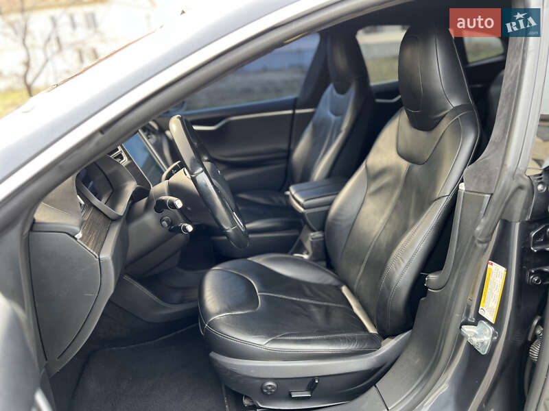 Лифтбек Tesla Model S 2014 в Одессе
