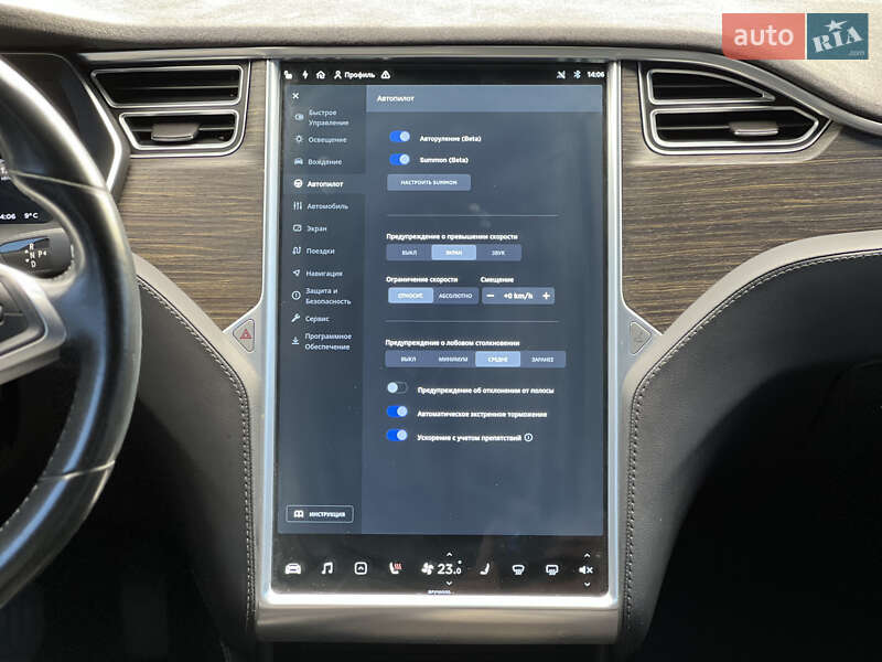 Лифтбек Tesla Model S 2014 в Одессе