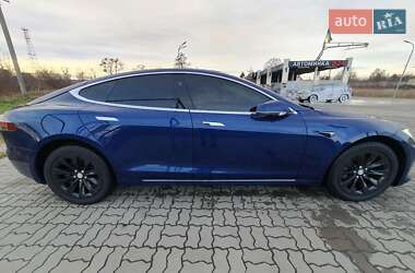 Лифтбек Tesla Model S 2018 в 
