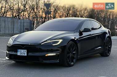 Лифтбек Tesla Model S 2022 в 