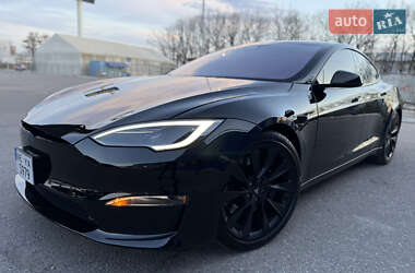 Лифтбек Tesla Model S 2022 в 