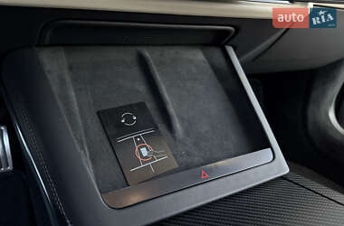 Лифтбек Tesla Model S 2022 в 