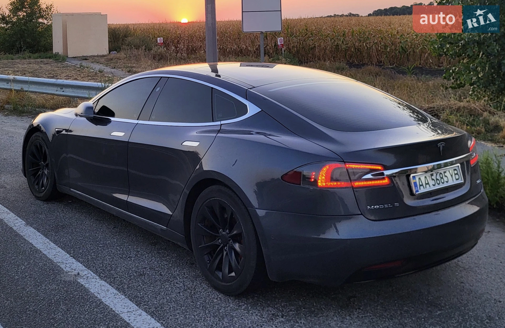 2017 Tesla Model S - мініатюра 2