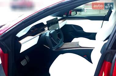 Лифтбек Tesla Model S 2021 в 