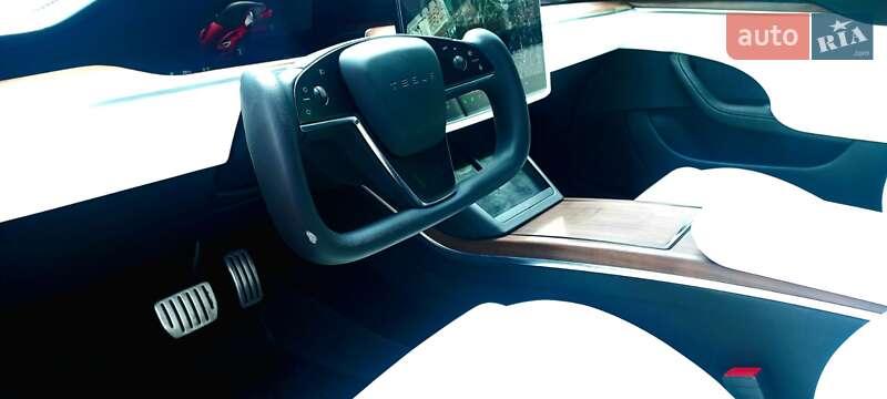 Лифтбек Tesla Model S 2021 в Одессе