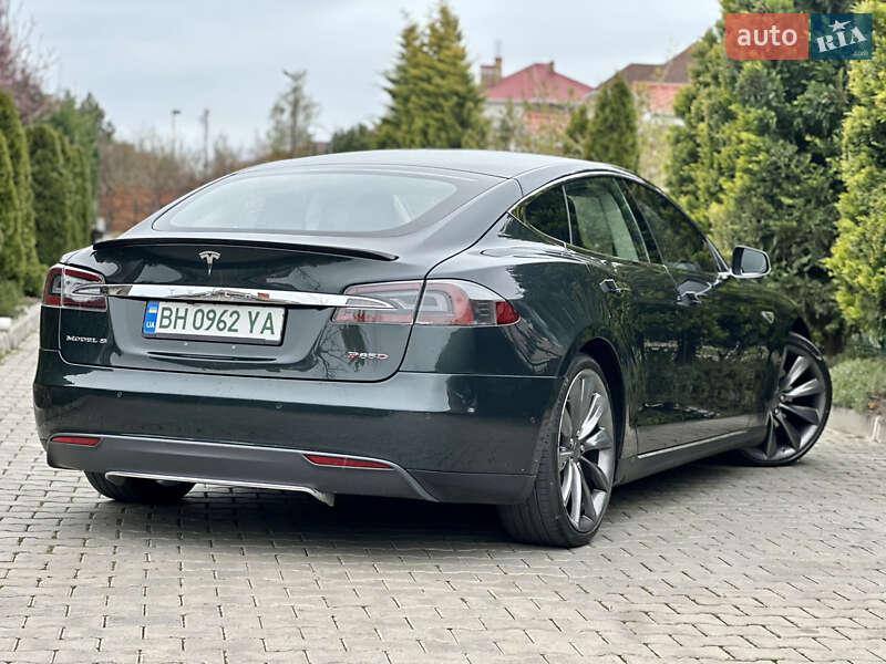 Лифтбек Tesla Model S 2014 в Одессе