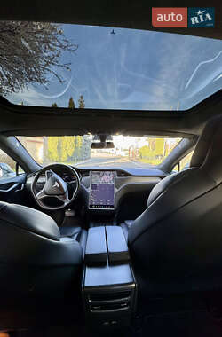 Лифтбек Tesla Model S 2018 в 